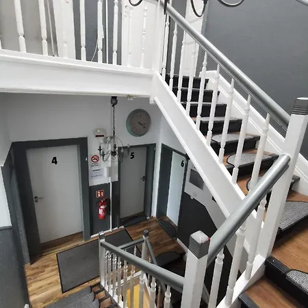 Eva's - Self Check-in & Only Private