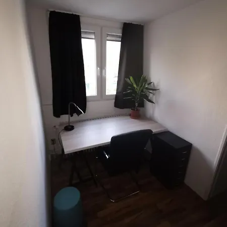 Eva's - Self Check-in & Only Private * Düsseldorf